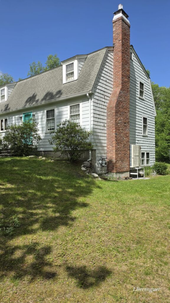 outdoor Dual Fuel Heat Pump in Chelmsford MA Home